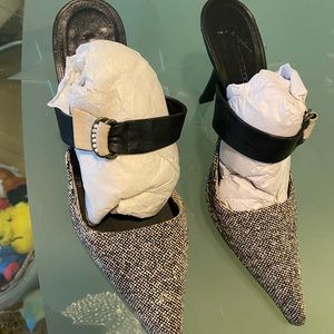 Giuseppe zanotti tweed heels